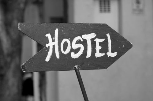 what qualities to look for in a hostel