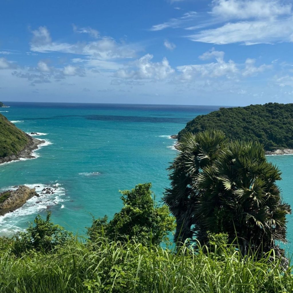 Vista desde Cabo Promthep